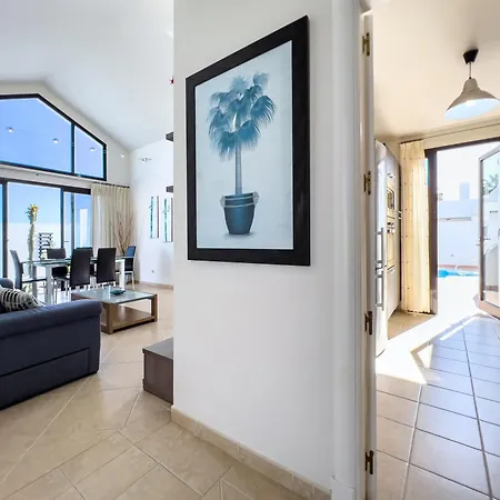 Casa Maddy - A Charming Location With Every Comfort Коста Бланка