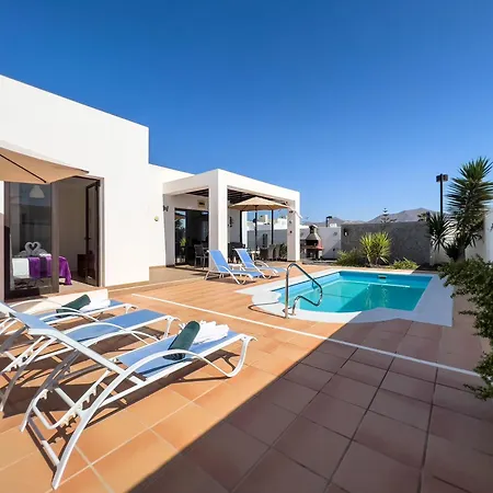 Вилла Casa Maddy - A Charming Location With Every Comfort *