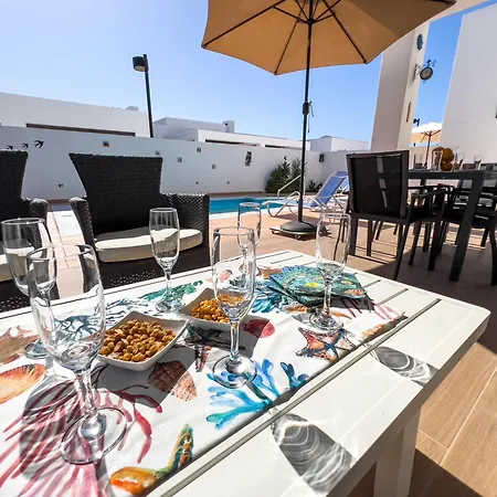 Casa Maddy - A Charming Location With Every Comfort بلايا بلانكا